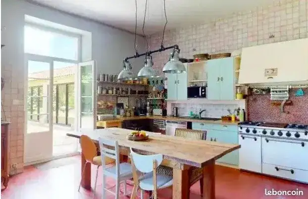 Замок 522м² в Франции, Ле Бернар. Стоимостью 895000€ аренда фото-15