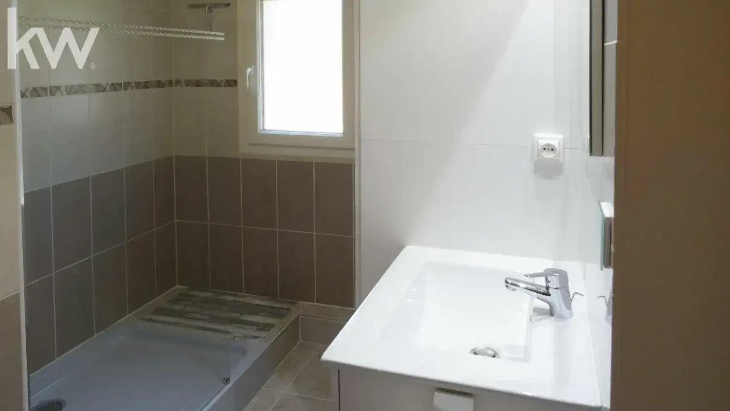 Замок 180м² в Франции, Бриньоль. Стоимостью 795000€ аренда фото-7