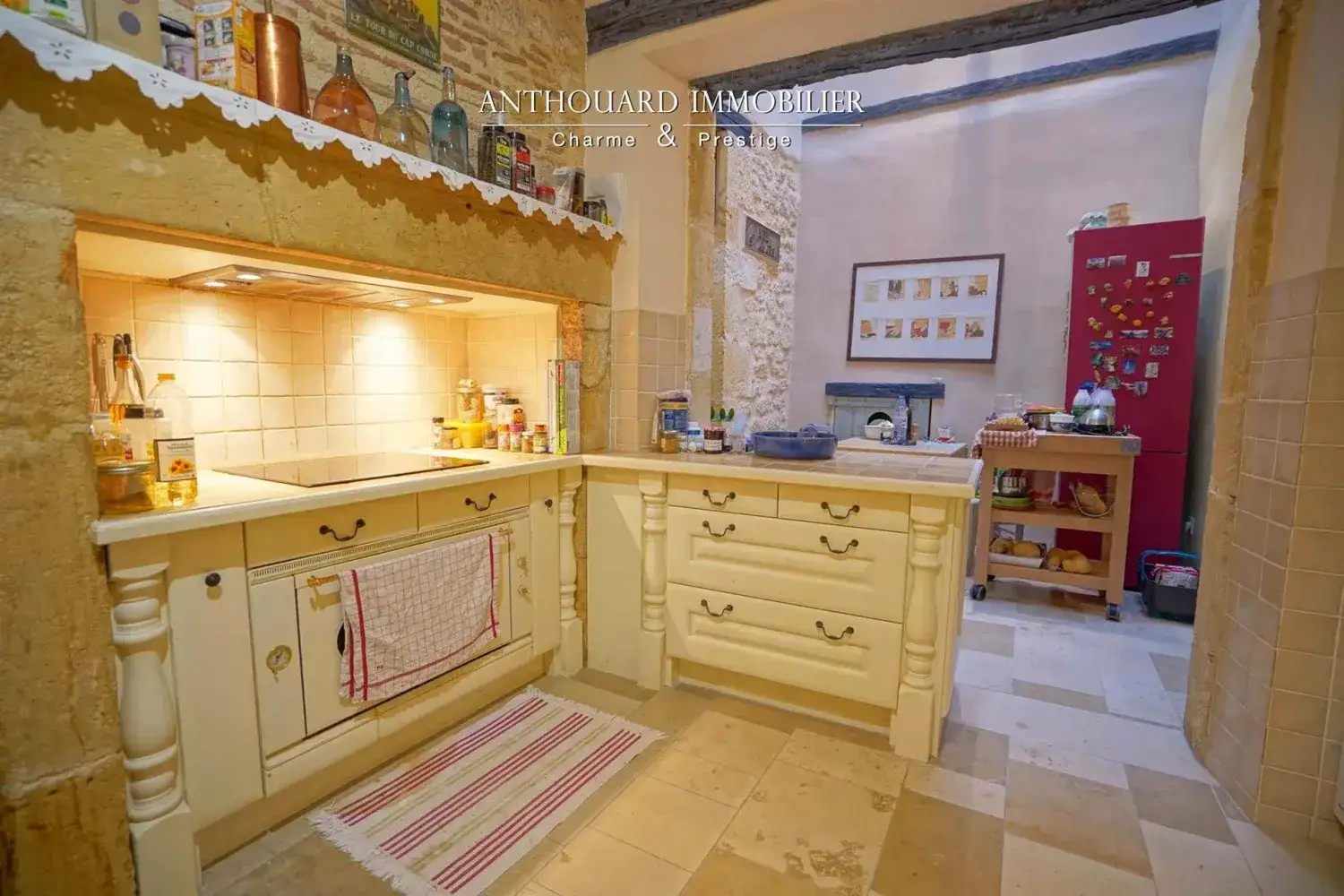 Замок 310м² в Франции, Монпазье. Стоимостью 1100000€ аренда фото-7