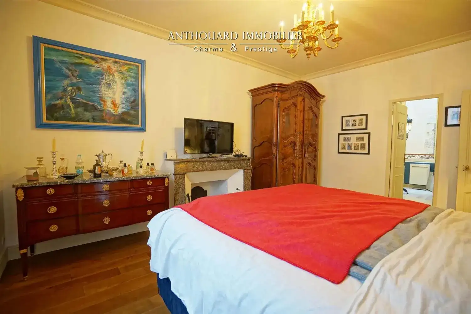 Замок 310м² в Франции, Монпазье. Стоимостью 1100000€ аренда фото-11