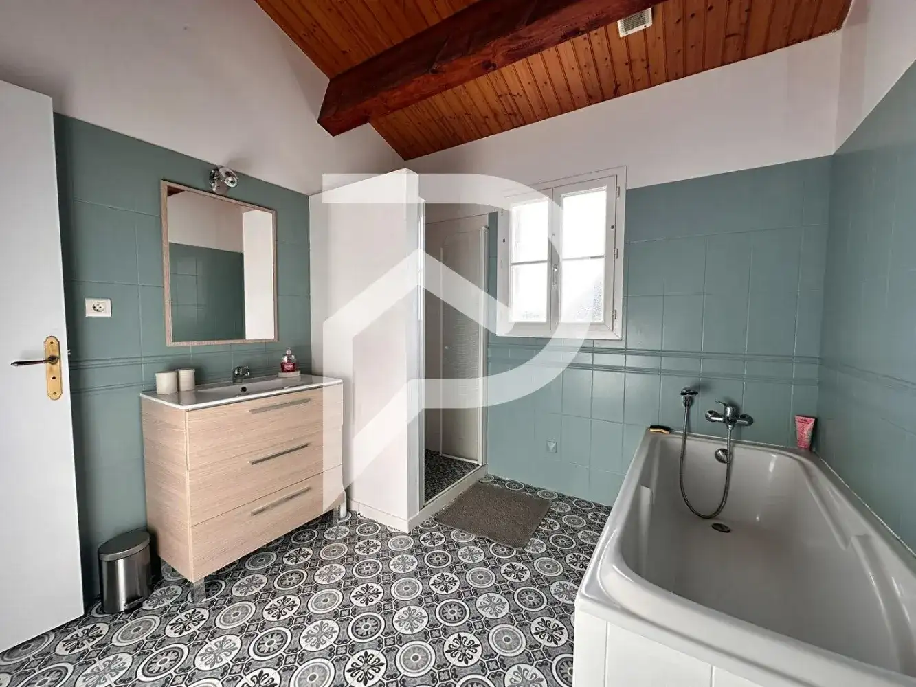 Замок 193м² в Франции, Бурсфран-ле-Шапю. Стоимостью 576450€ аренда фото-4