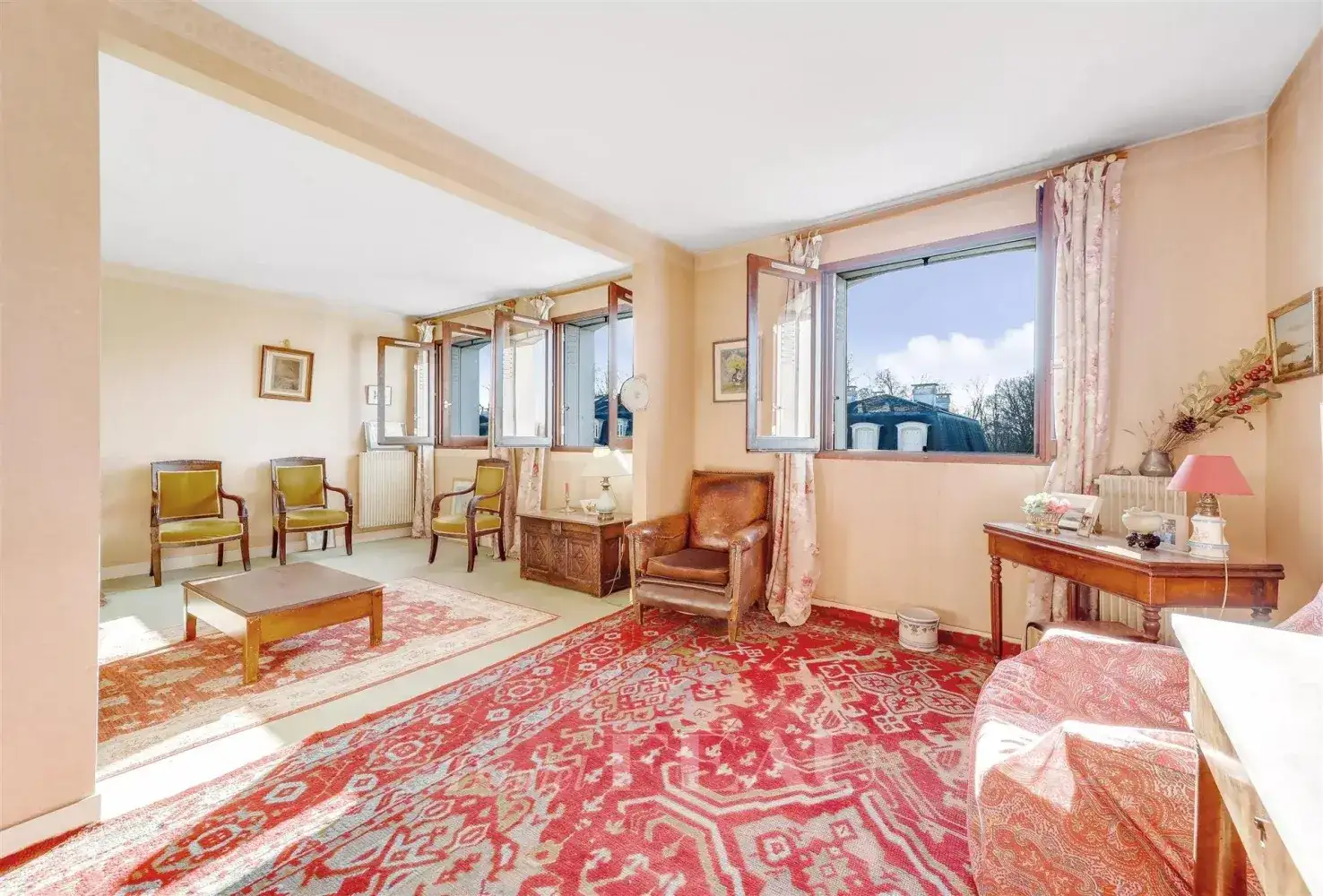 Замок 96м² в Франции, Версаль. Стоимостью 670000€ аренда фото-4
