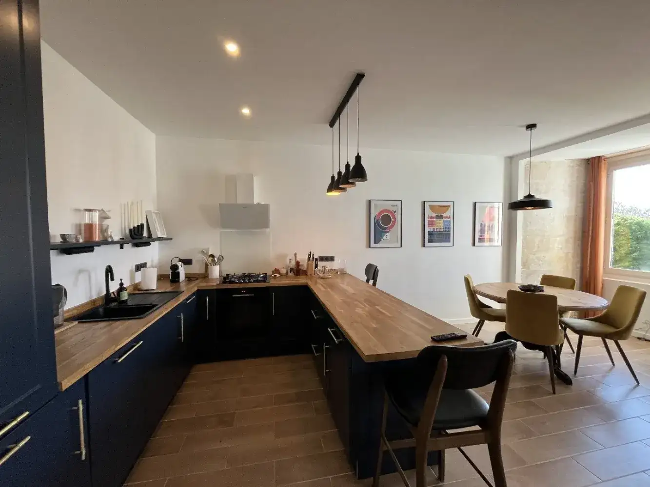 Замок 108м² в Франции, Ле Вижан. Стоимостью 246000€ аренда фото-16