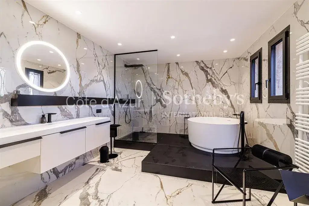Замок 464м² в Франции, Ницца. Стоимостью 8150000€ аренда фото-2