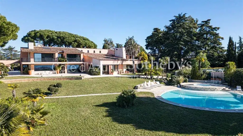 Замок 464м² в Франции, Ницца. Стоимостью 8150000€ аренда фото-13