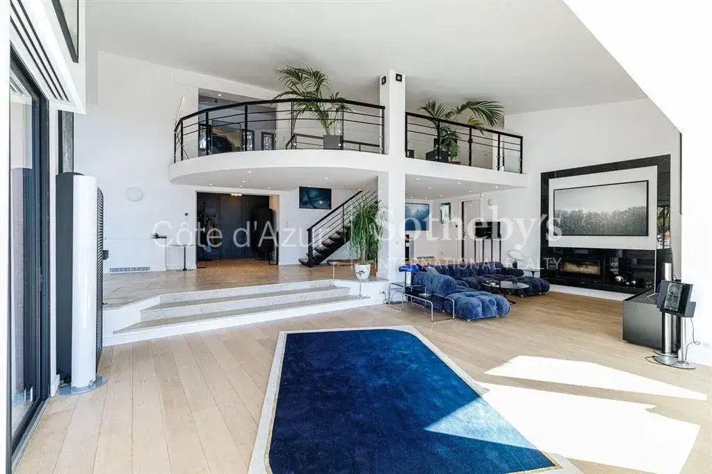 Замок 464м² в Франции, Ницца. Стоимостью 8150000€ аренда фото-16