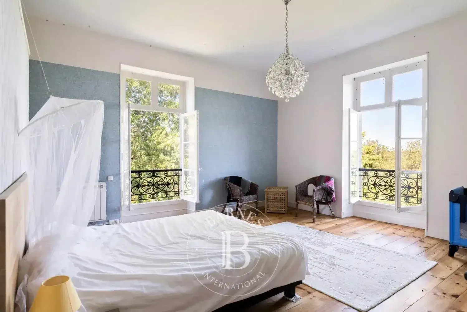Замок 520м² в Франции, Сали-де-Беарн. Стоимостью 690000€ аренда фото-12