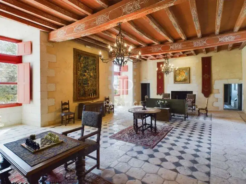 Замок 750м² в Франции, Пуатье. Стоимостью 1785000€ аренда фото-9
