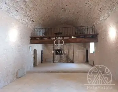 Купить замок в Франции 1785000€