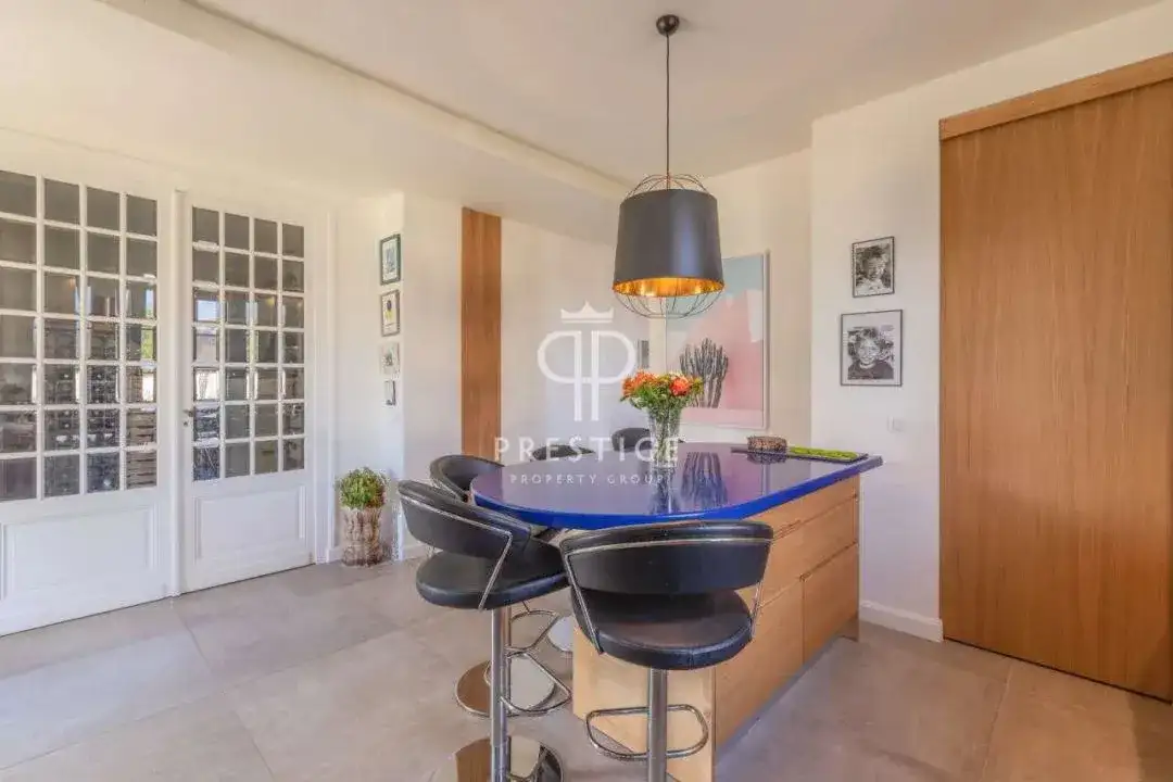 Замок 340м² в Франции, Сент-Эмильон. Стоимостью 1499000€ аренда фото-2