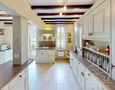 Купить замок в Франции 1150000€