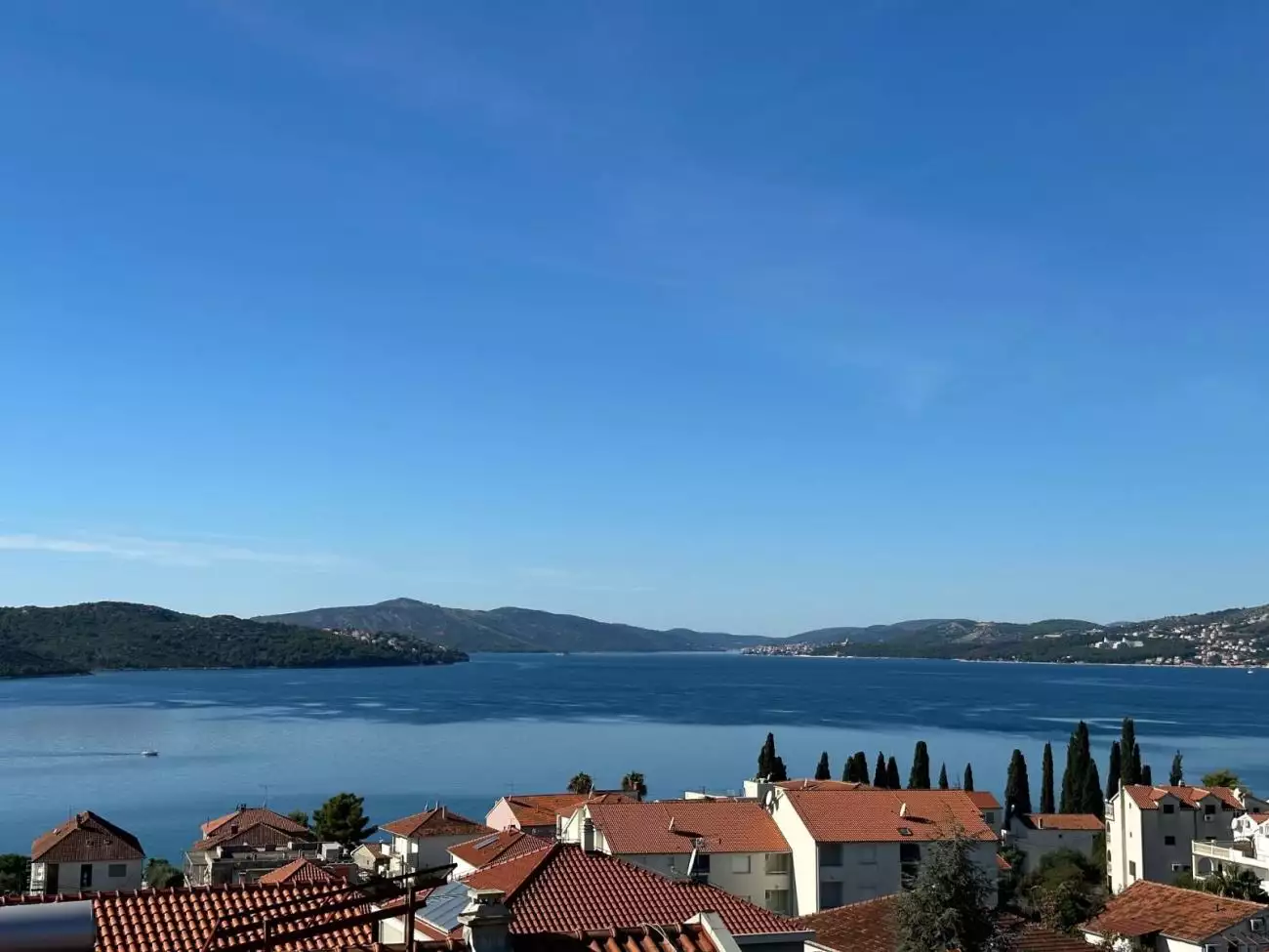 Отель, гостиница 400м² в Хорватии, Чиово. Стоимостью 650000€ аренда фото-13