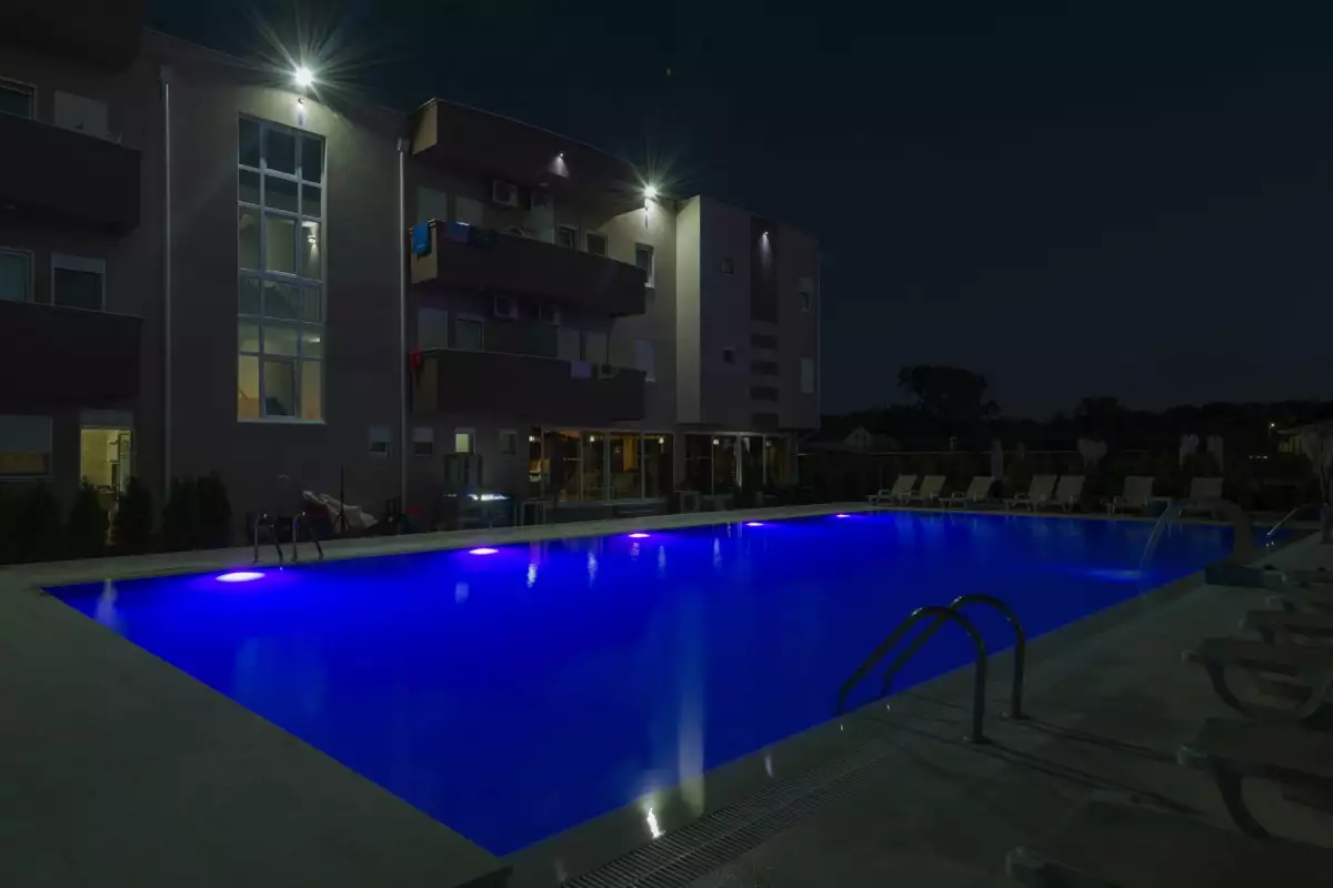 Отель, гостиница 1800м² в Черногории, Улцинь. Стоимостью 2700000€ аренда фото-20