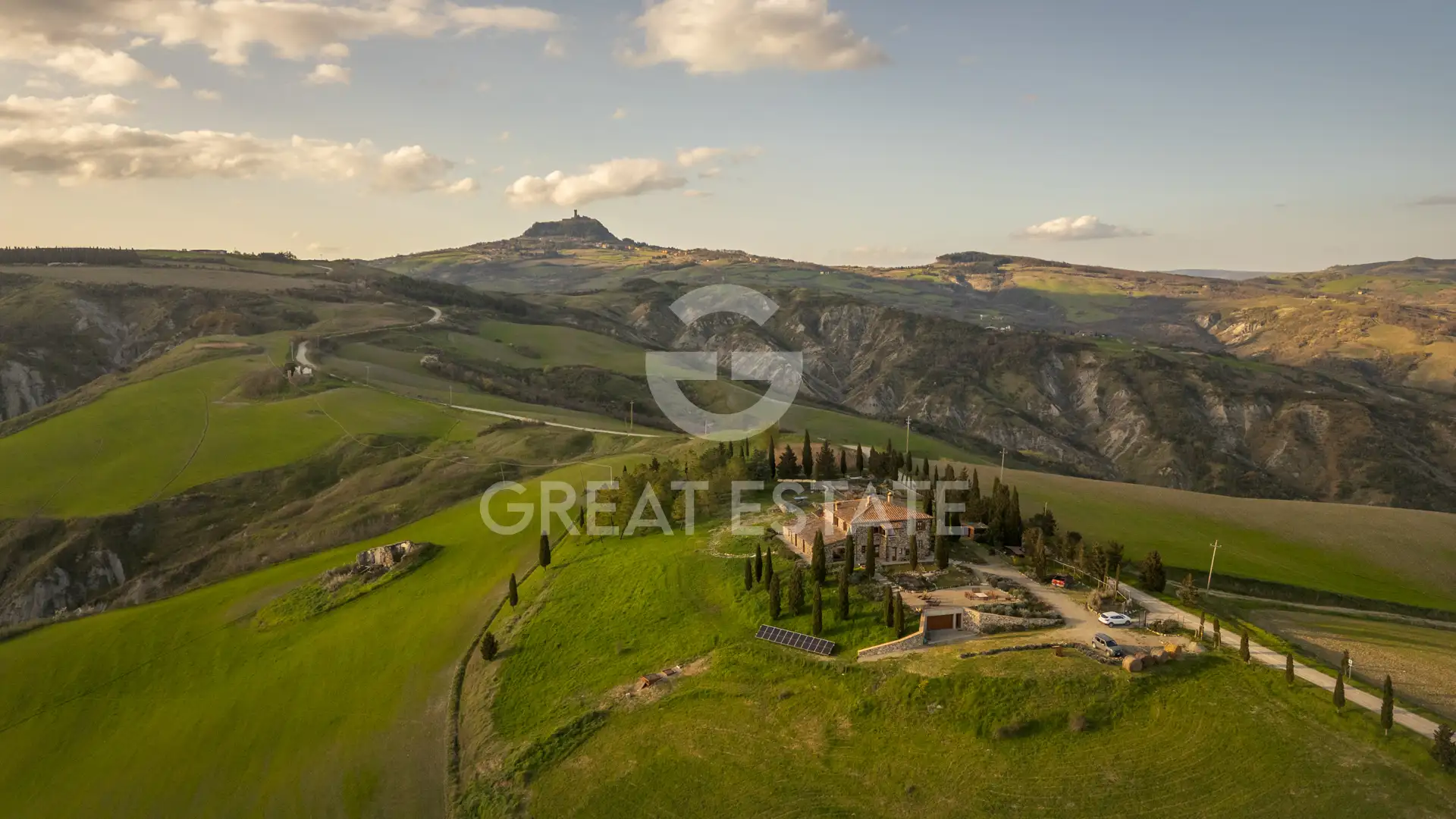 Дом 534м² в Италии, Сиена. Стоимостью 1900000€ аренда фото-8