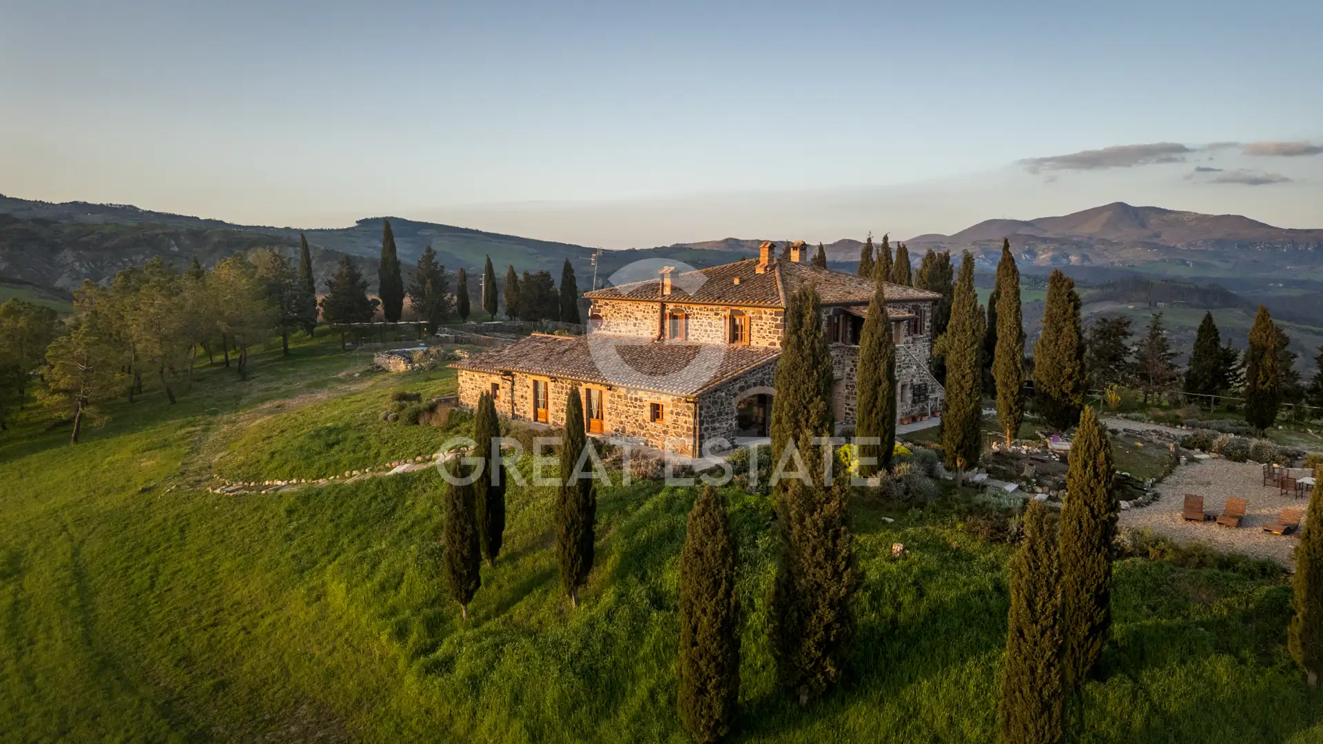 Дом 534м² в Италии, Сиена. Стоимостью 1900000€ аренда фото-12