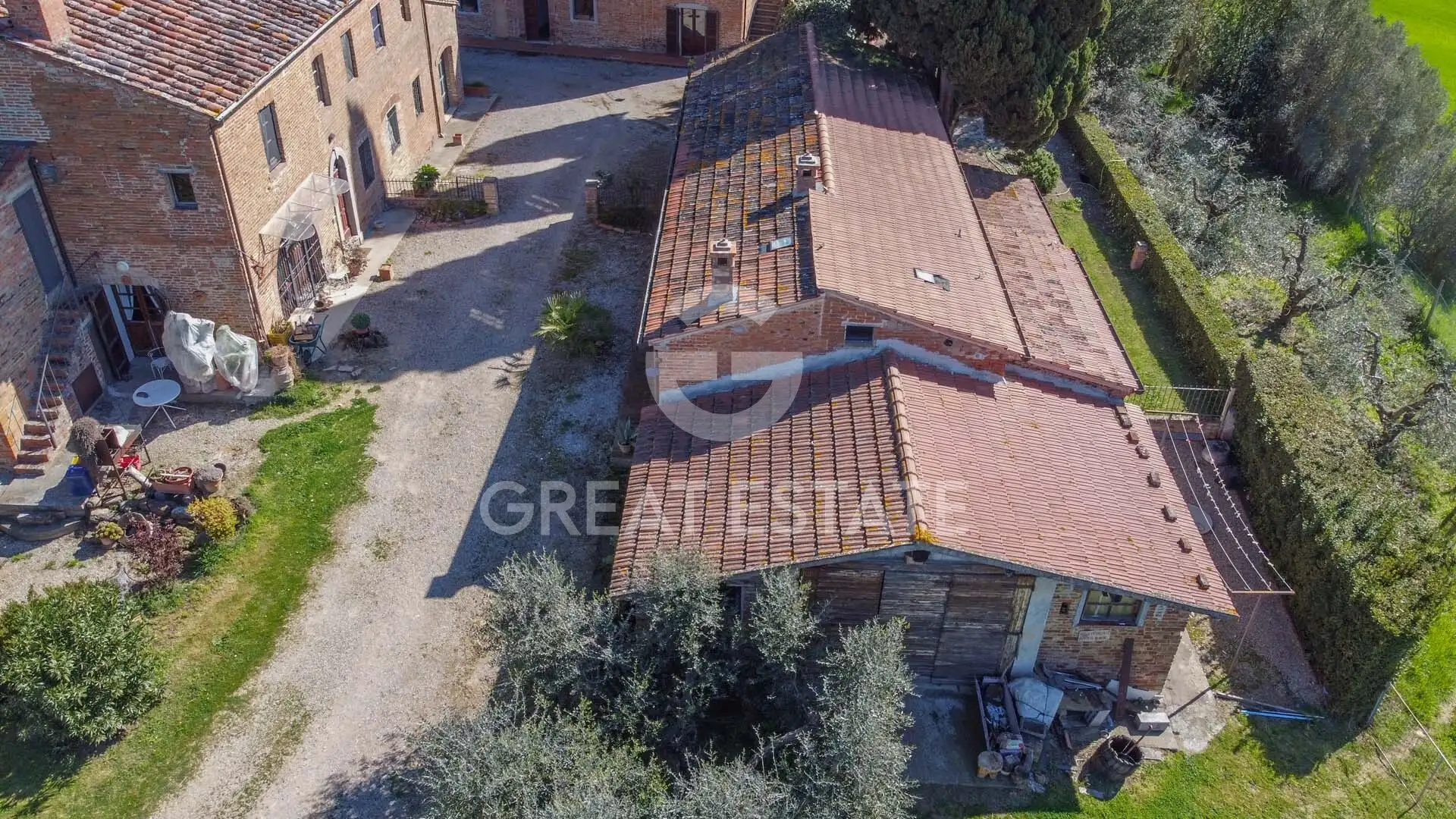 Дом 1170м² в Италии, Перуджа. Стоимостью 1580000€ аренда фото-6