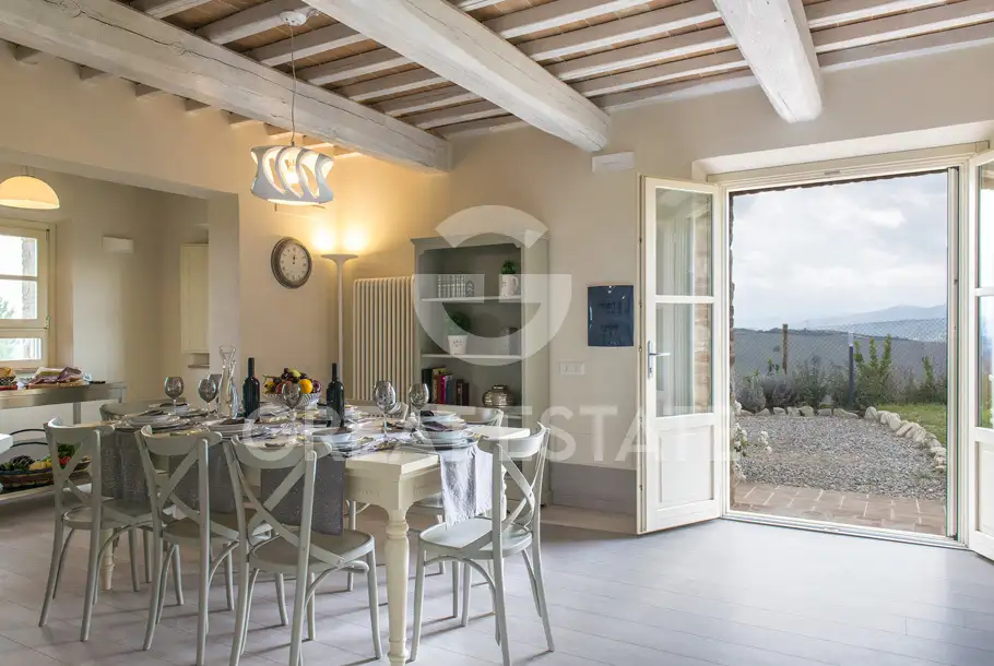 Дом 320м² в Италии, Терни. Стоимостью 1100000€ аренда фото-11
