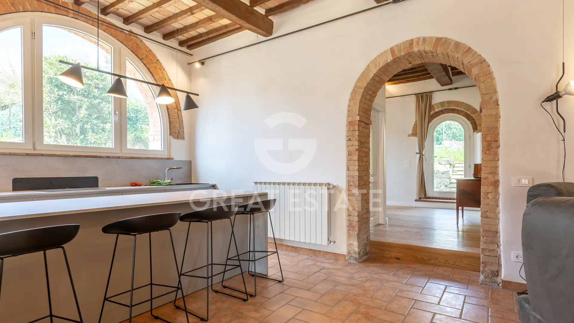 Вилла 526м² в Италии, Сиена. Стоимостью 1290000€ аренда фото-6