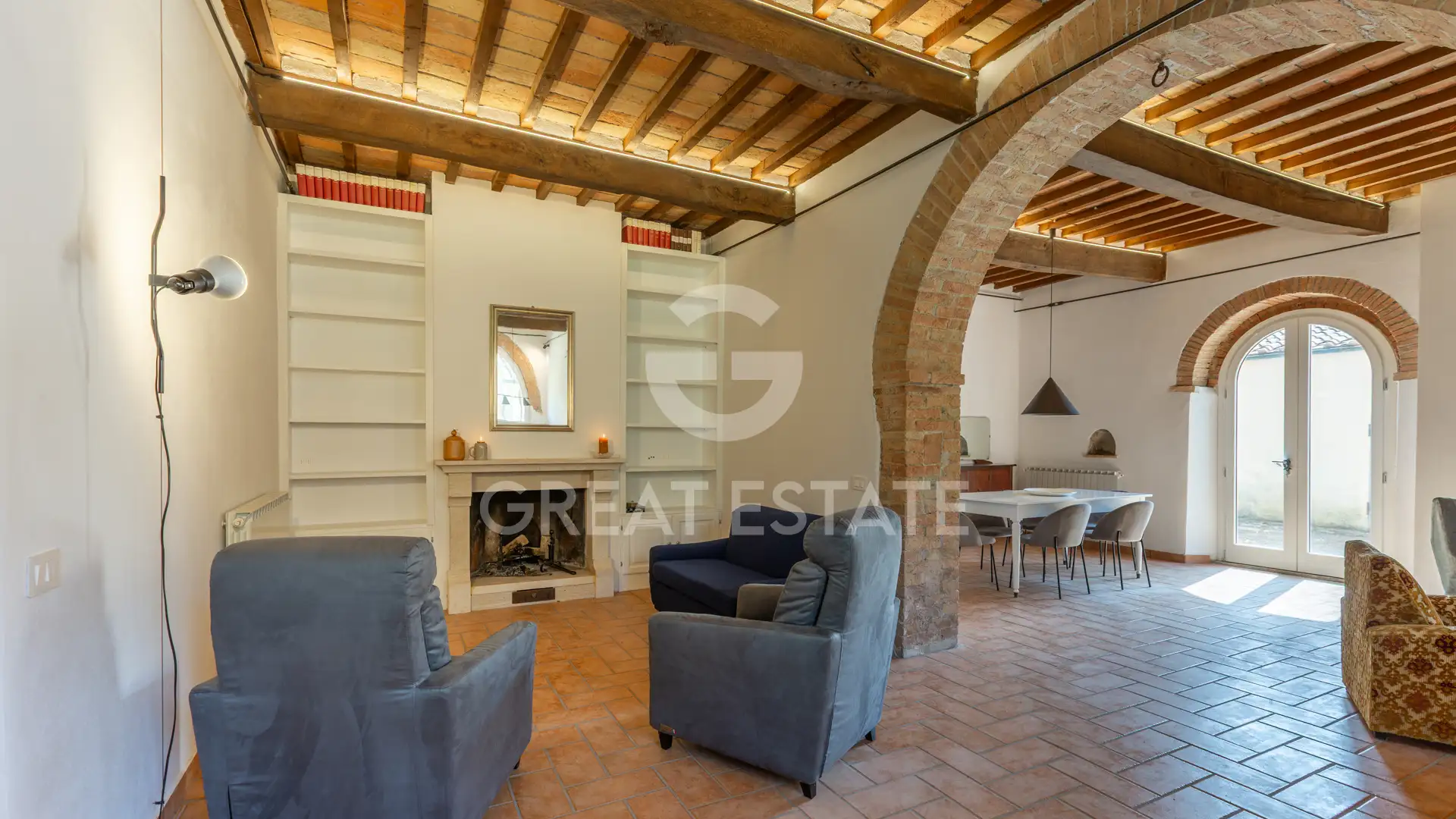 Вилла 526м² в Италии, Сиена. Стоимостью 1290000€ аренда фото-8