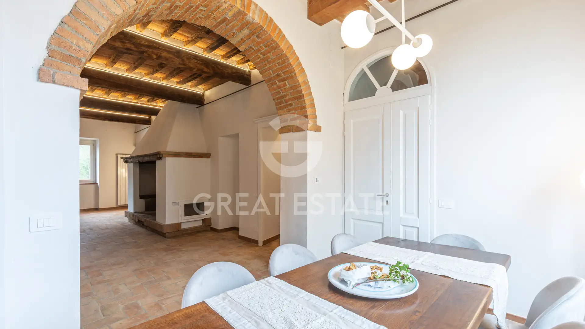 Вилла 526м² в Италии, Сиена. Стоимостью 1290000€ аренда фото-9