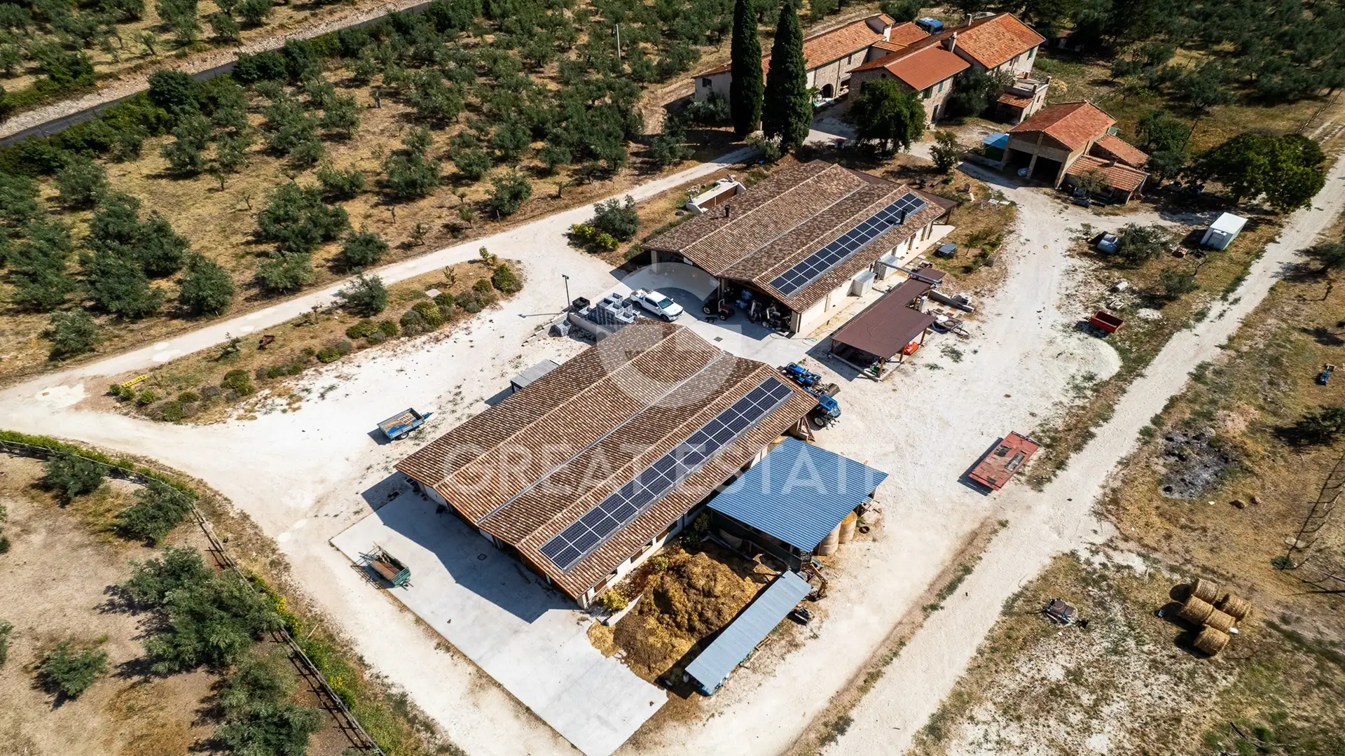 Дом 1722м² в Италии, Перуджа. Стоимостью 2450000€ аренда фото-1