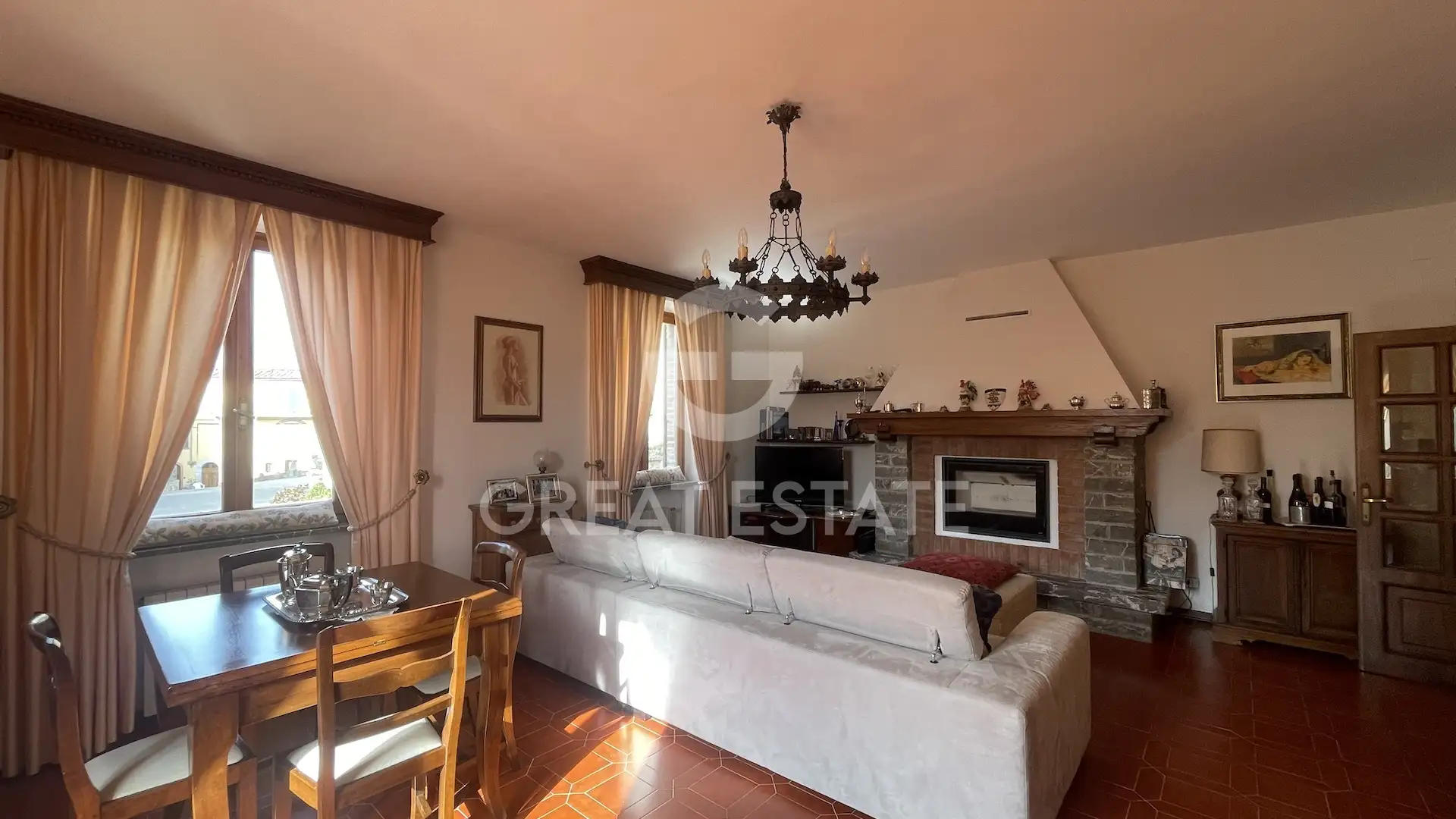 Квартира 330м² в Италии, Сиена. Стоимостью 420000€ аренда фото-3