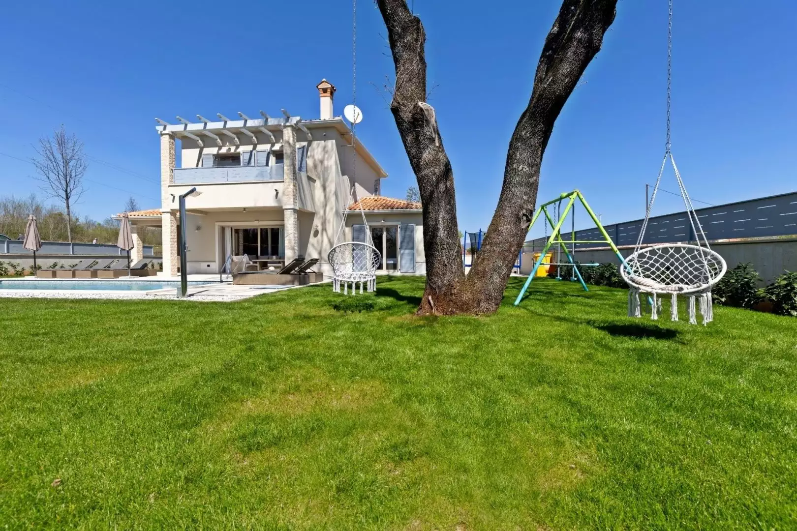 Вилла 161м² в Хорватии, Лабин. Стоимостью 680000€ аренда фото-3