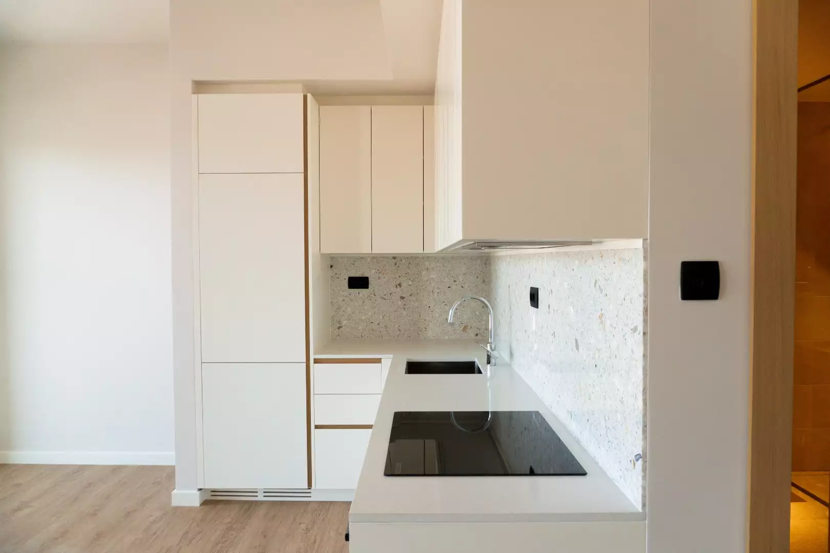 Квартира 62м² в Черногории, Тиват. Стоимостью 475000€ аренда фото-9