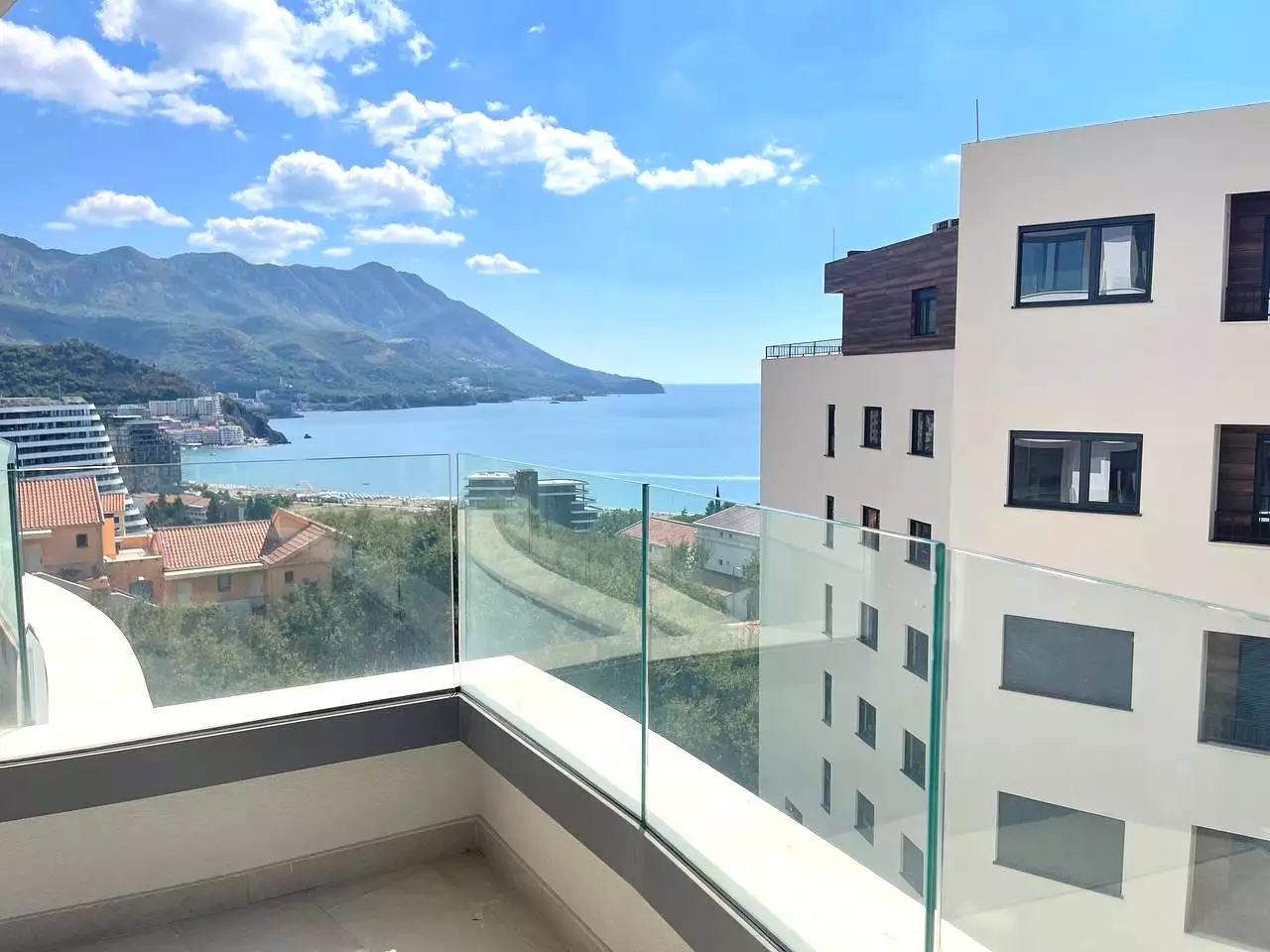 Квартира 66м² в Черногории, Бечичи. Стоимостью 305300€ аренда фото-1