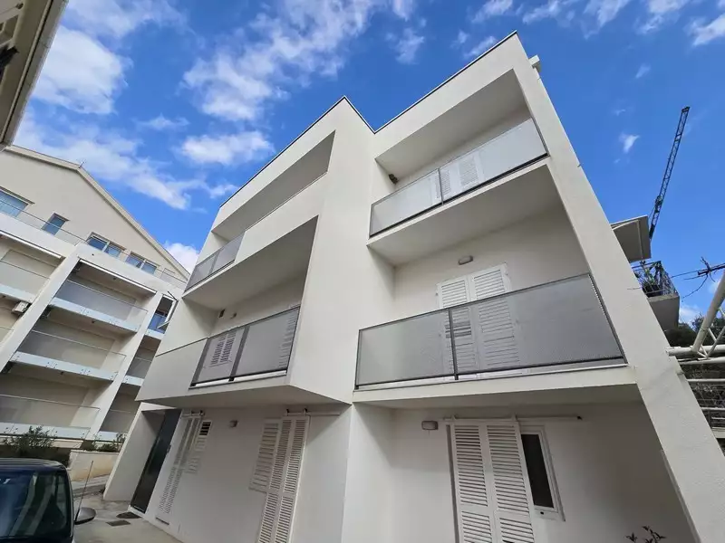 Отель, гостиница 352м² в Хорватии, Тучепи. Стоимостью 780000€ аренда фото-2