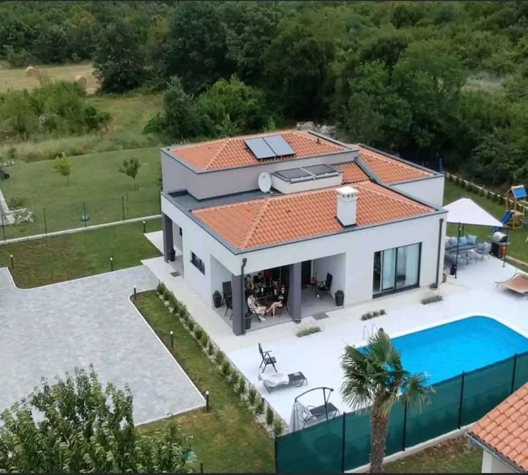 Вилла 176м² в Хорватии, Лабин. Стоимостью 650000€ аренда фото-2