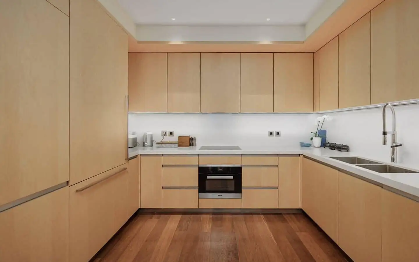 Квартира 193м² в Черногории, Тиват. Стоимостью 1545000€ аренда фото-17