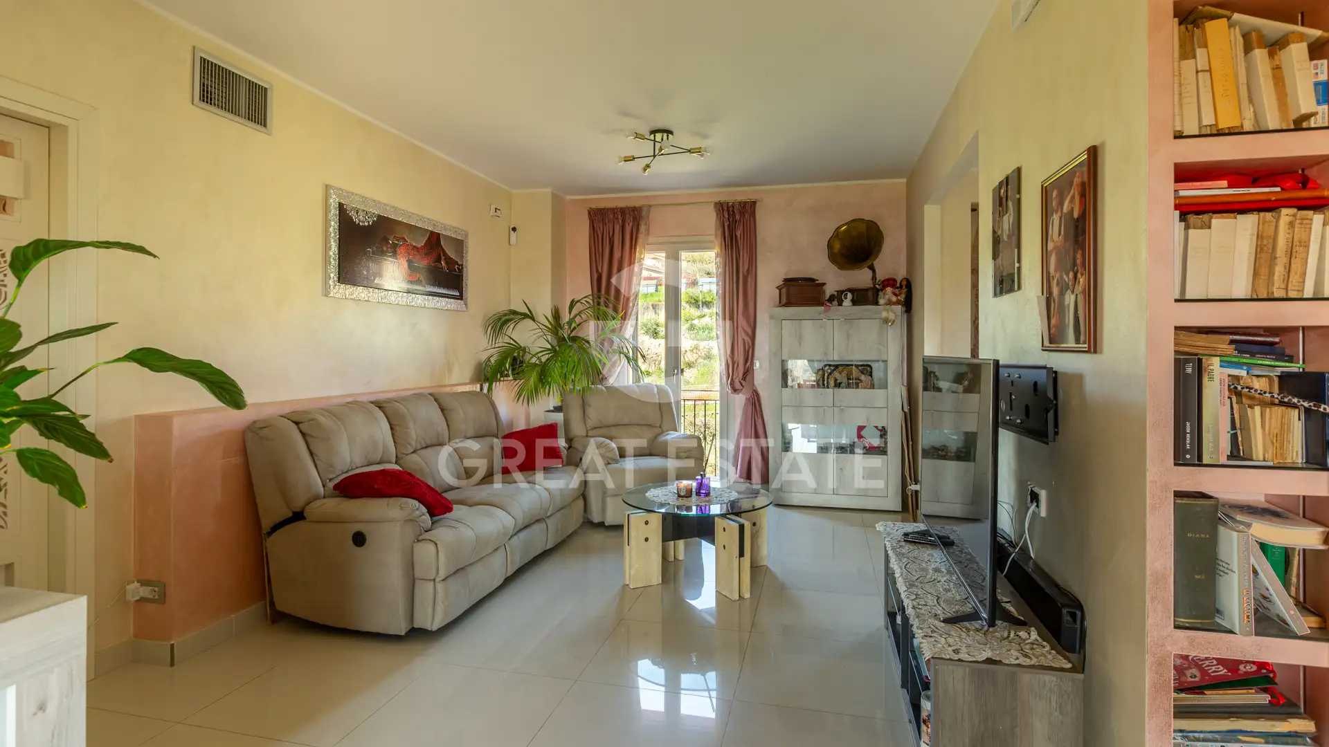 Вилла 250м² в Италии, Сиена. Стоимостью 600000€ аренда фото-13