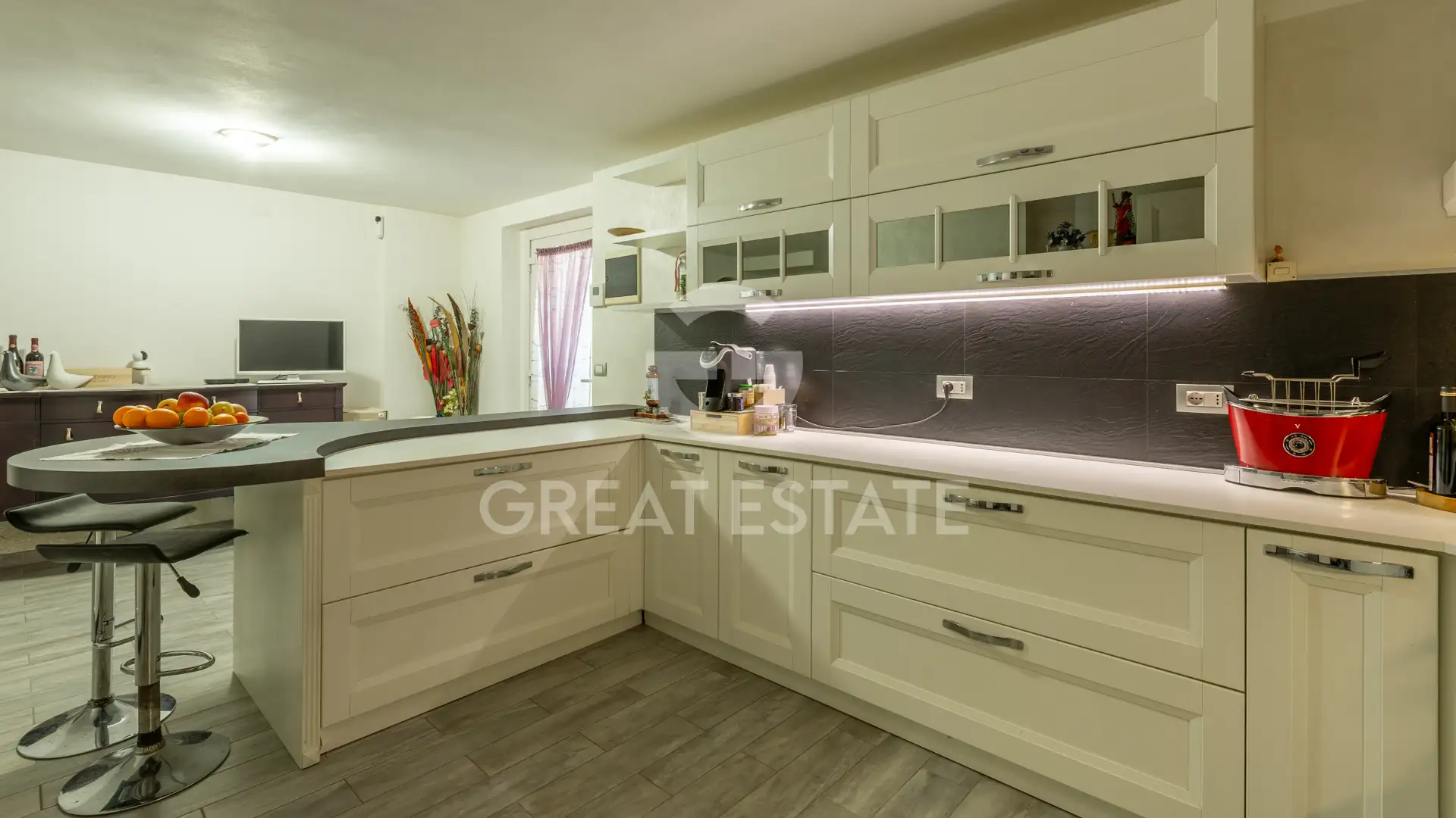 Вилла 250м² в Италии, Сиена. Стоимостью 600000€ аренда фото-15