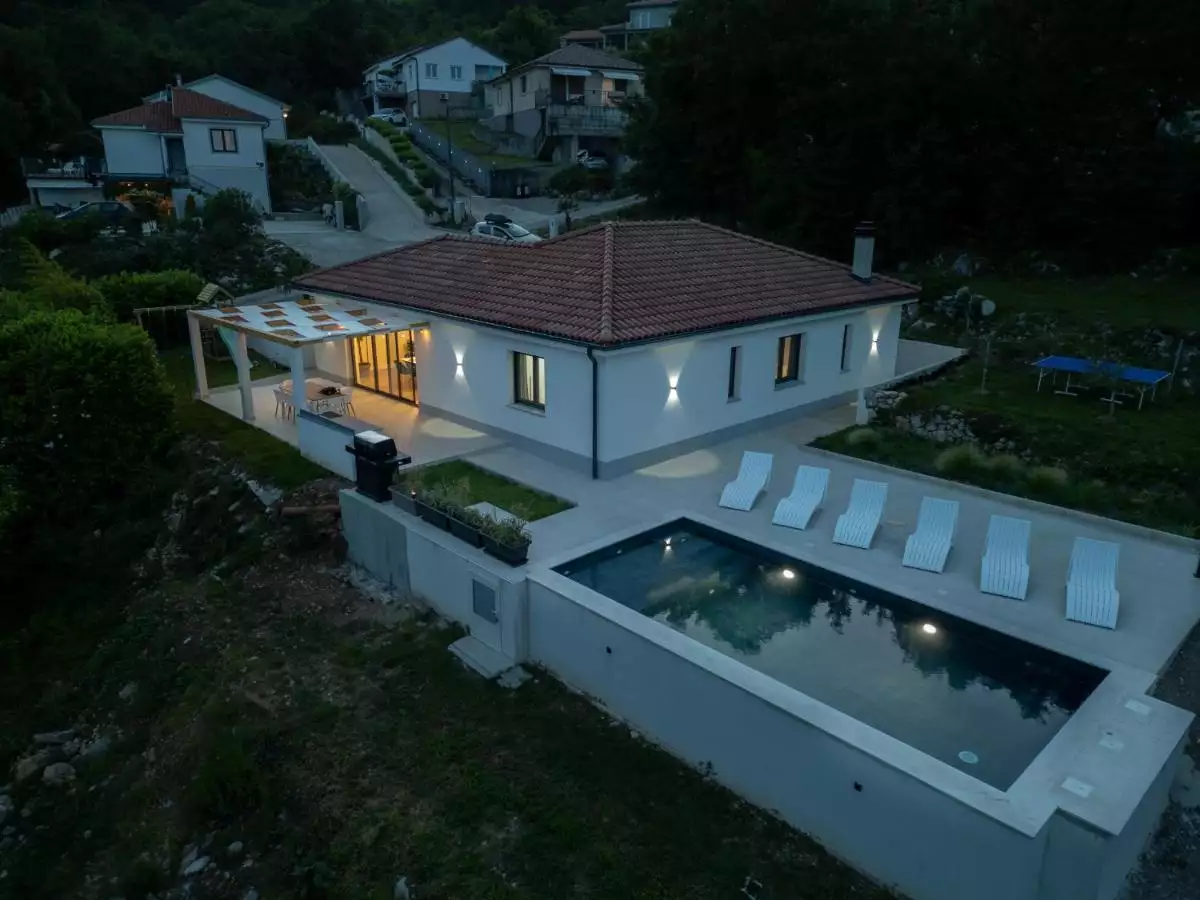 Дом 156м² в Хорватии, Опатия. Стоимостью 1600000€ аренда фото-1