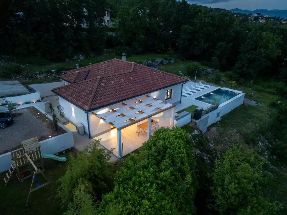 Дом 156м² в Хорватии, Опатия. Стоимостью 1600000€ аренда фото-2