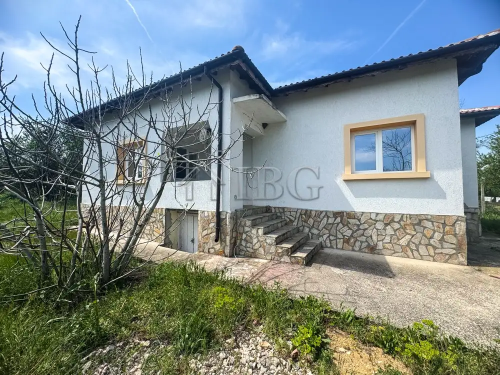 Дом 100м² в Болгарии, Дуранкулак. Стоимостью 89000€ аренда фото-2