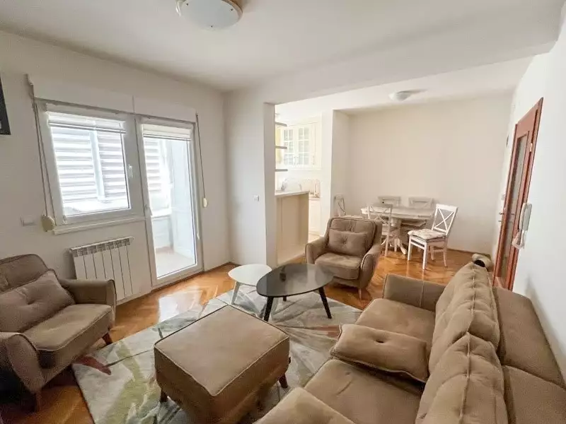 Квартира 76м² в Италии, Барга. Стоимостью 240000€ аренда фото-1