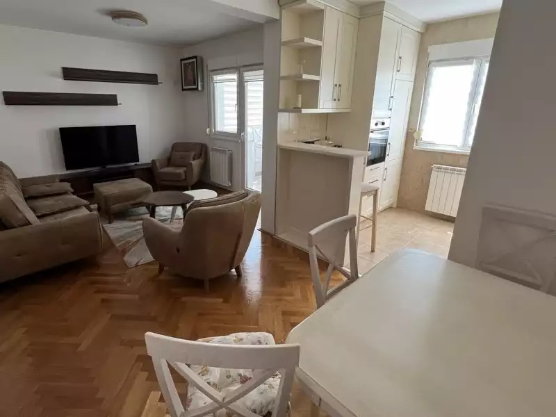 Квартира 76м² в Италии, Барга. Стоимостью 240000€ аренда фото-3