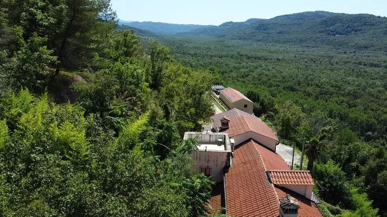Вилла 465м² в Хорватии, Мотовун. Стоимостью 780000€ аренда фото-9
