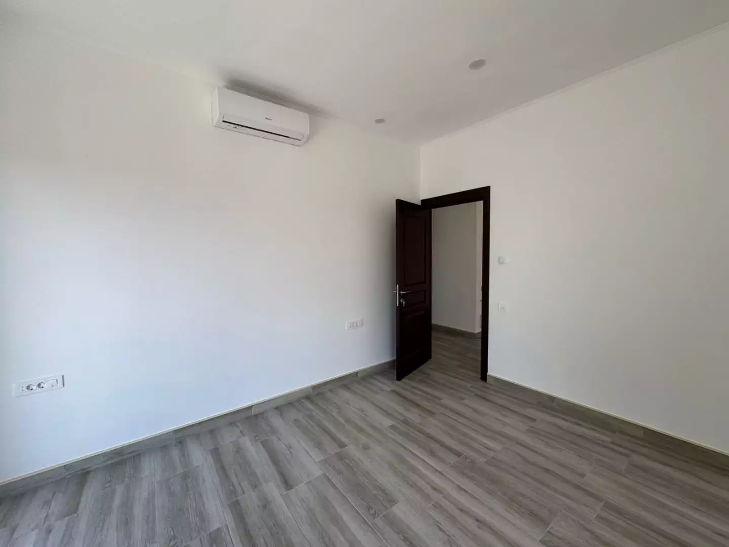 Дом 134м² в Черногории, Бар. Стоимостью 380000€ аренда фото-11