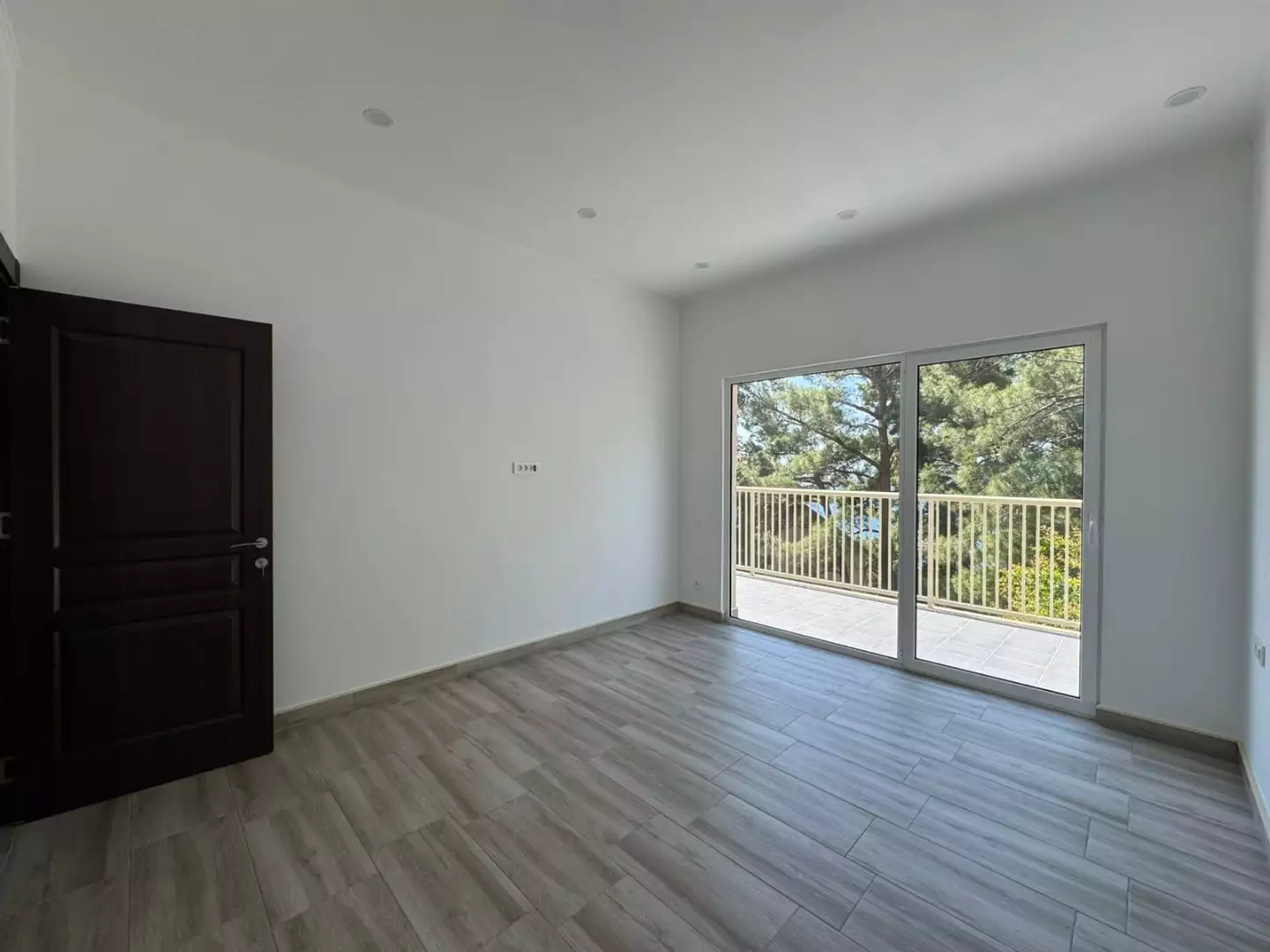 Дом 134м² в Черногории, Бар. Стоимостью 380000€ аренда фото-15