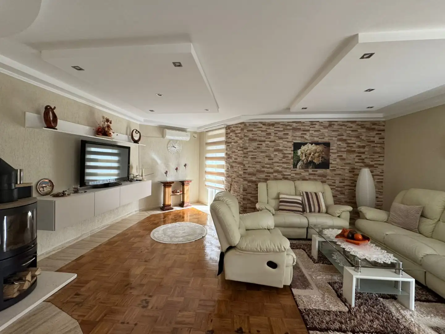 Дом 153м² в Черногории, Бар. Стоимостью 300000€ аренда фото-18