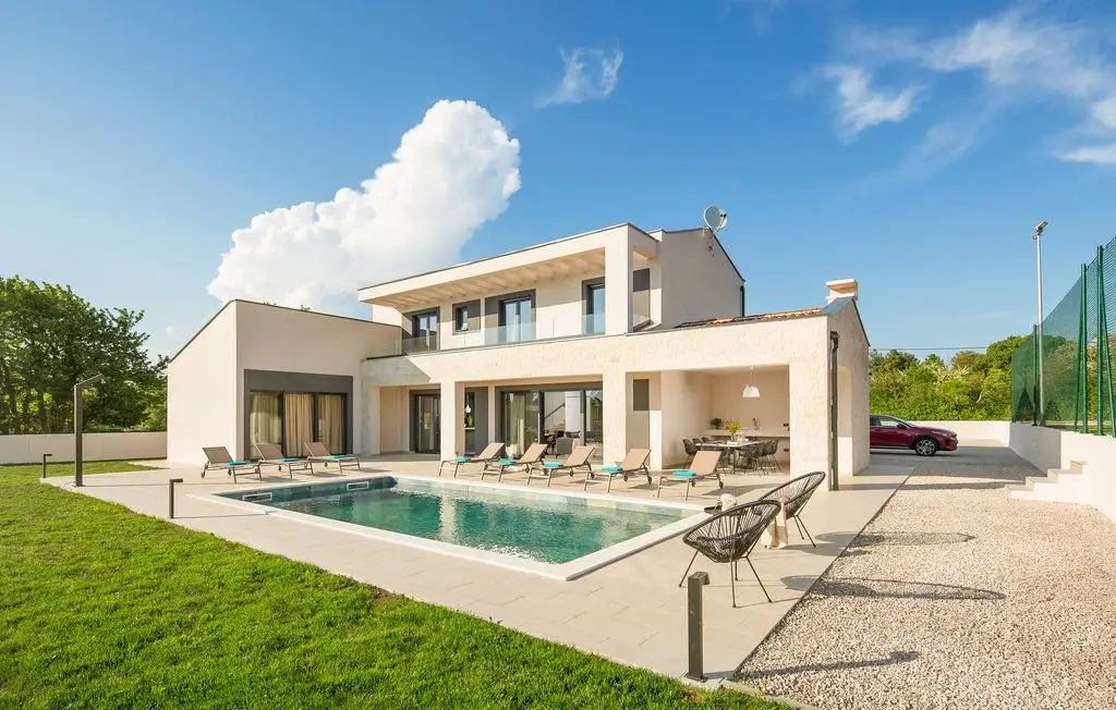 Вилла 232м² в Хорватии, Лабин. Стоимостью 850000€ аренда фото-1