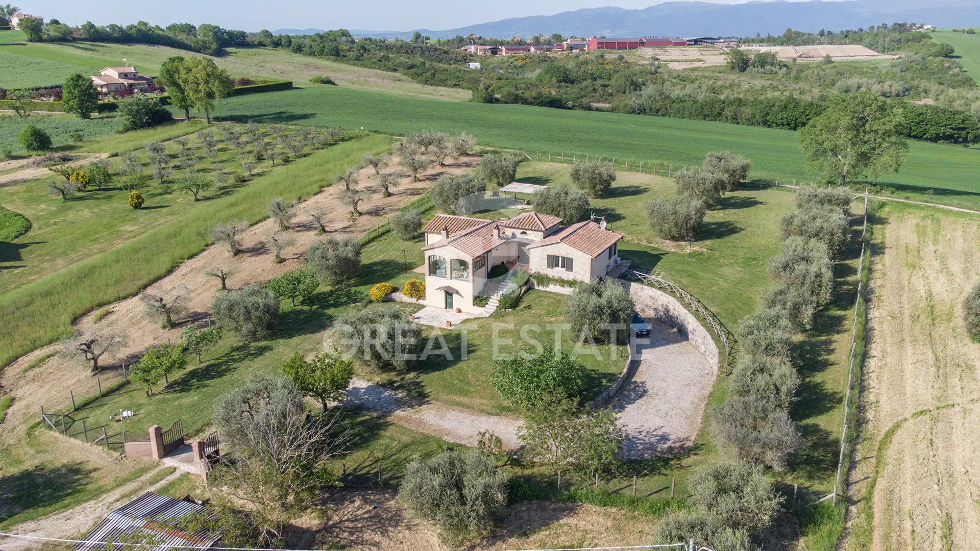 Дом 270м² в Италии, Терни. Стоимостью 455000€ аренда фото-1