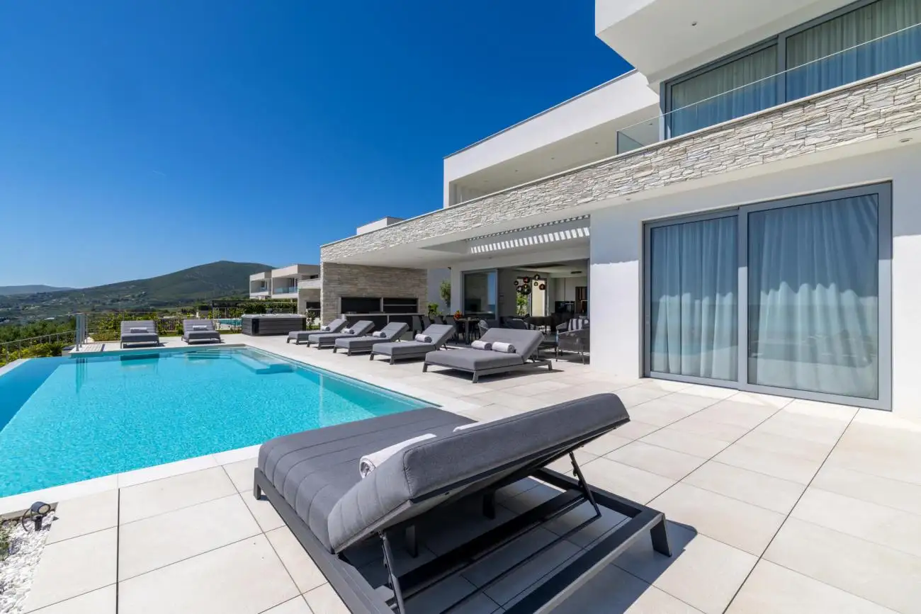 Вилла 330м² в Хорватии, Сплит. Стоимостью 2480000€ аренда фото-3