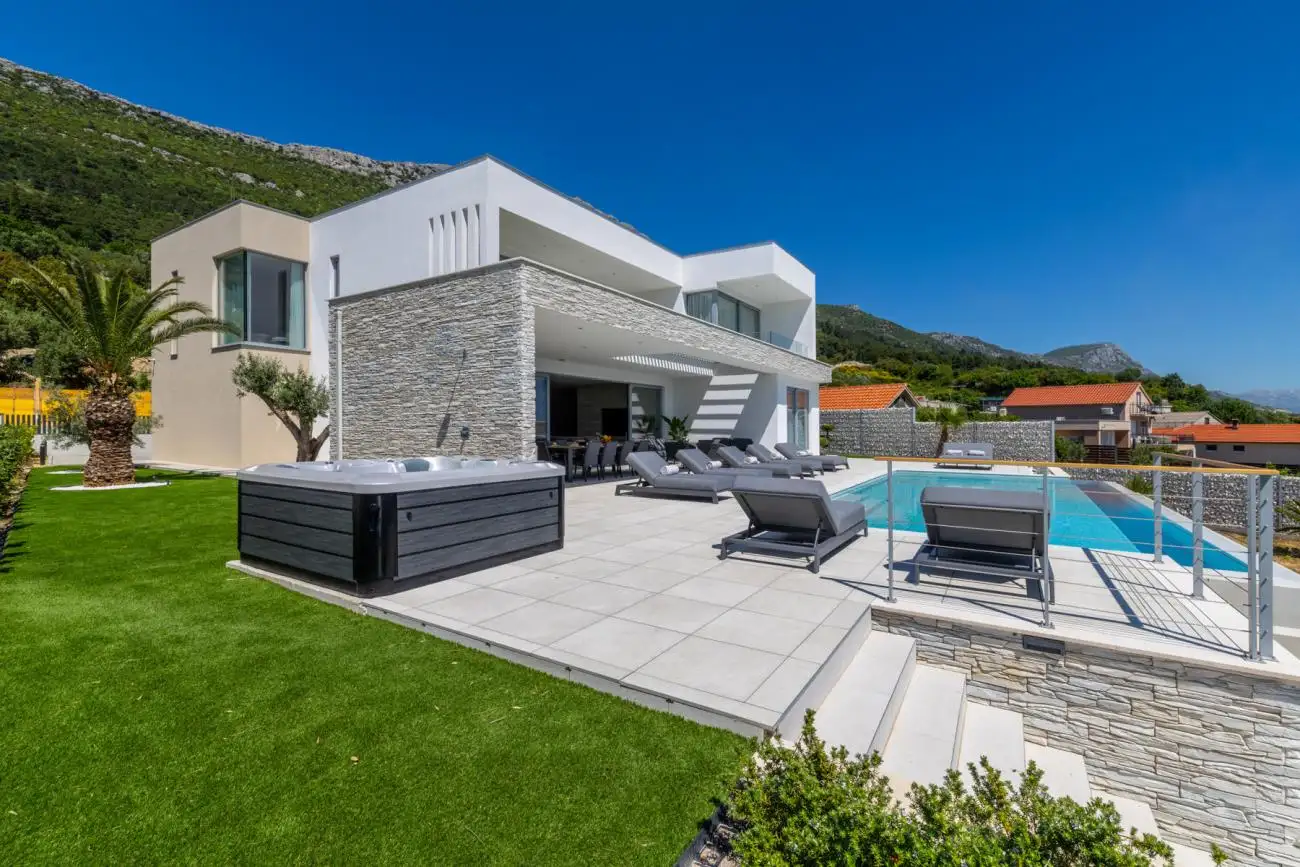 Вилла 330м² в Хорватии, Сплит. Стоимостью 2480000€ аренда фото-4