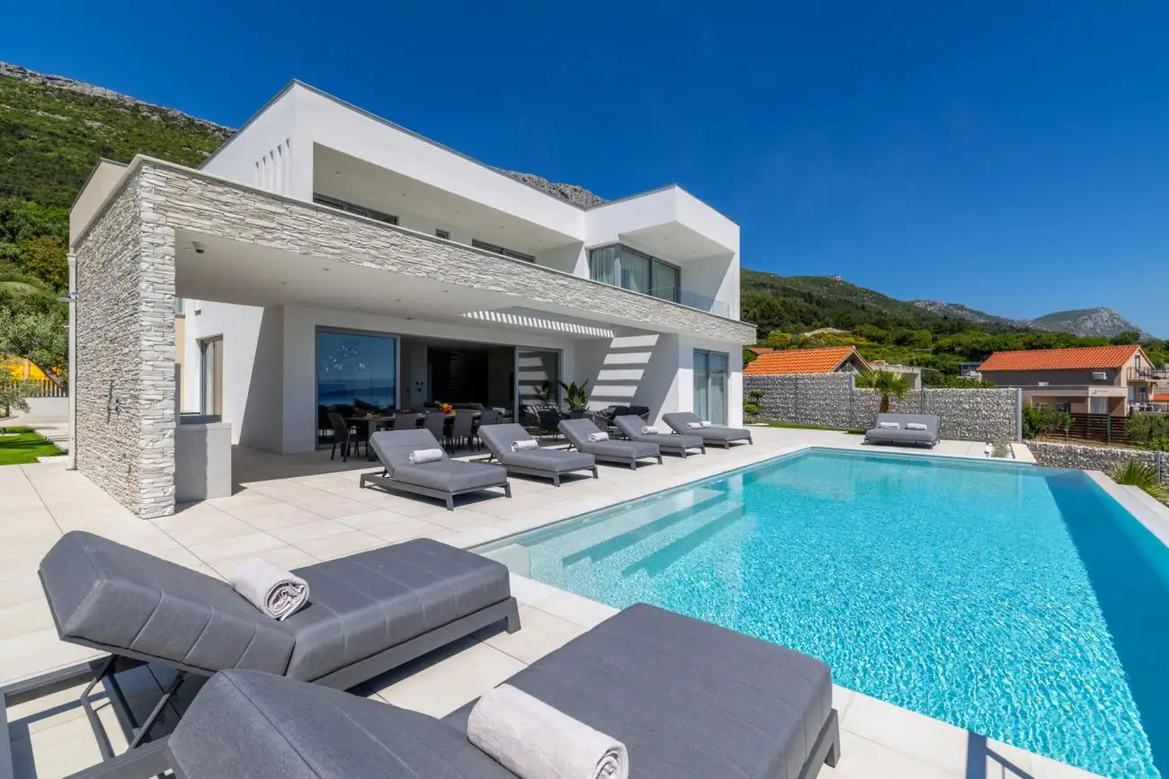 Вилла 330м² в Хорватии, Сплит. Стоимостью 2480000€ аренда фото-11