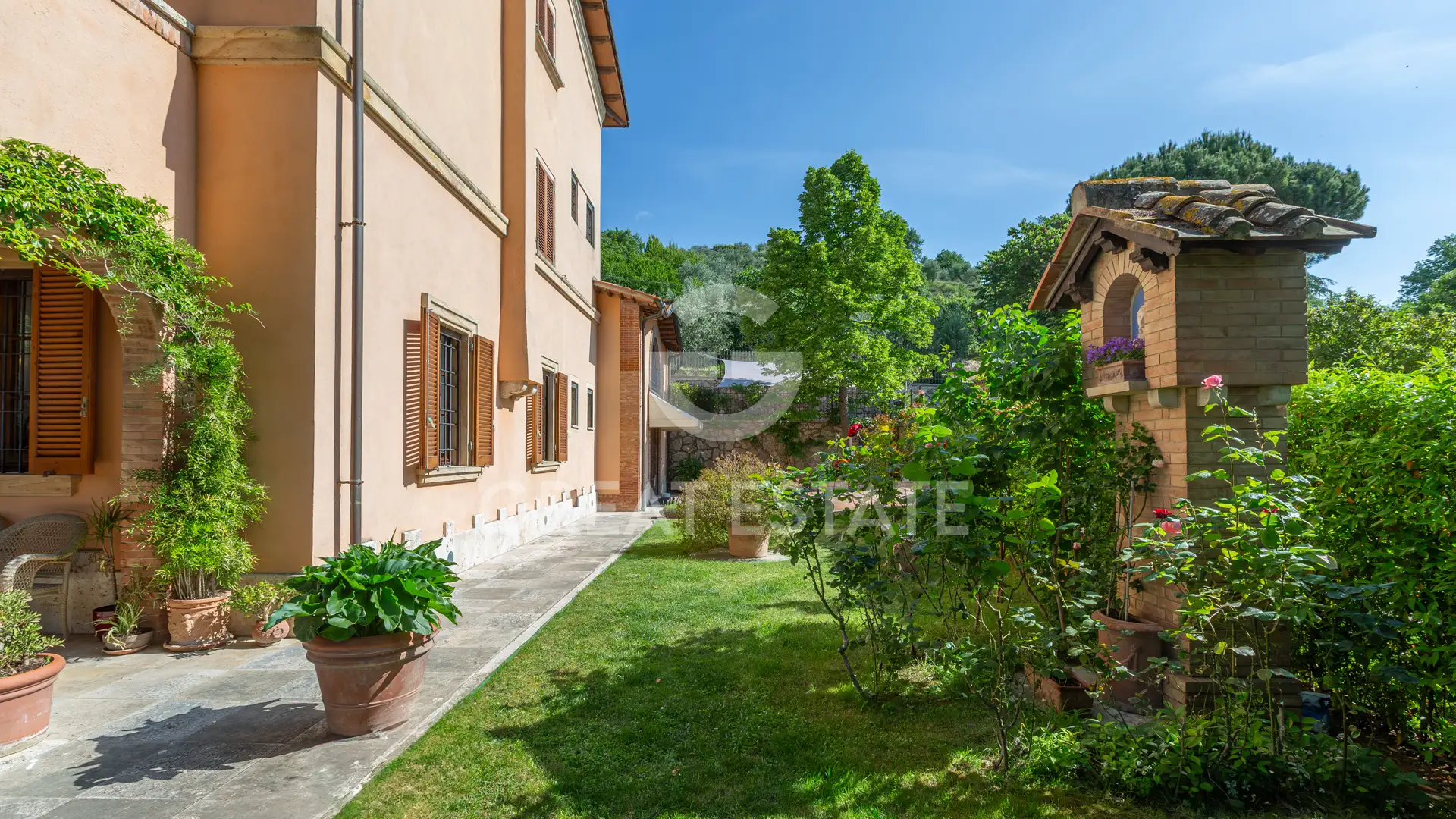 Дом 645м² в Италии, Сиена. Стоимостью 2100000€ аренда фото-7