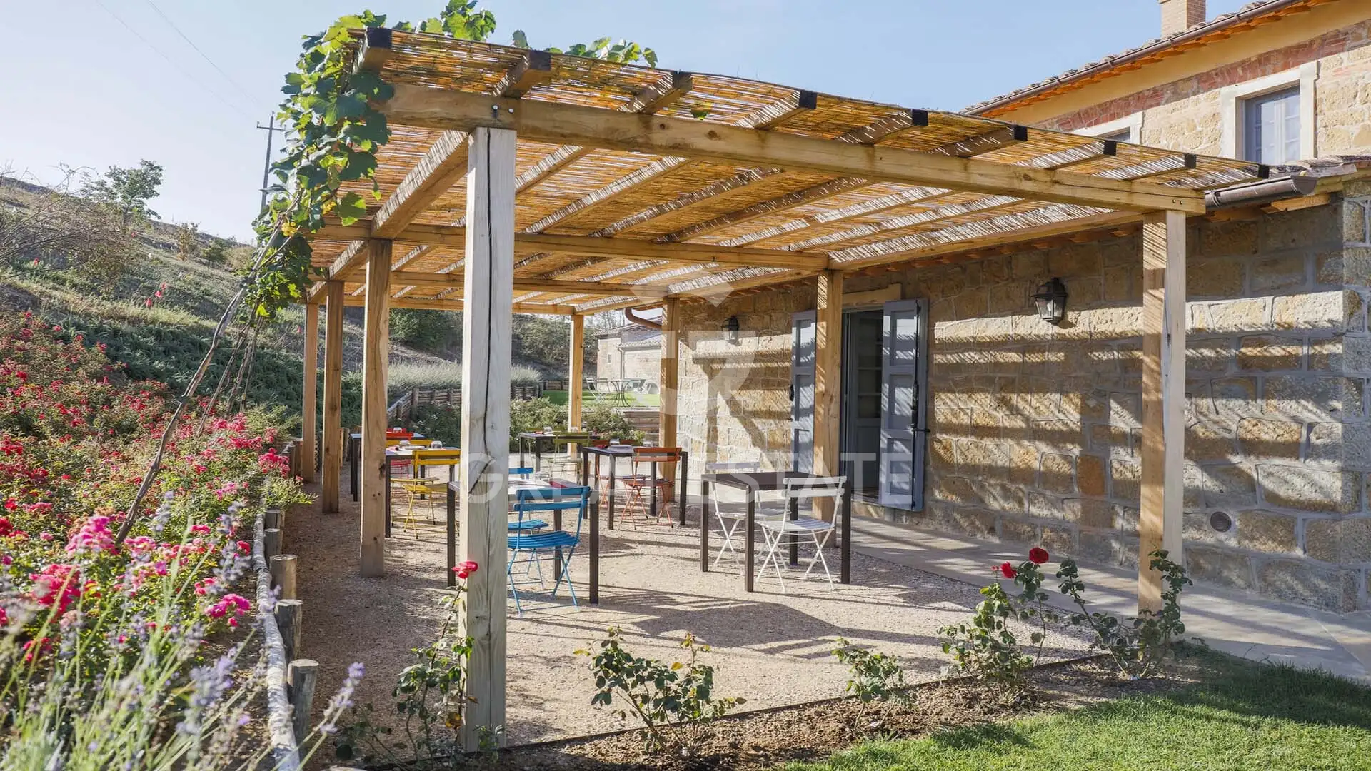 Дом 593м² в Италии, Сиена. Стоимостью 1490000€ аренда фото-4